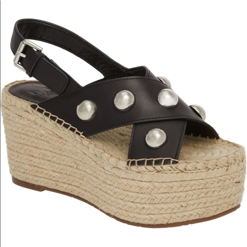 Marc Fisher Rella platform sandal NWOT